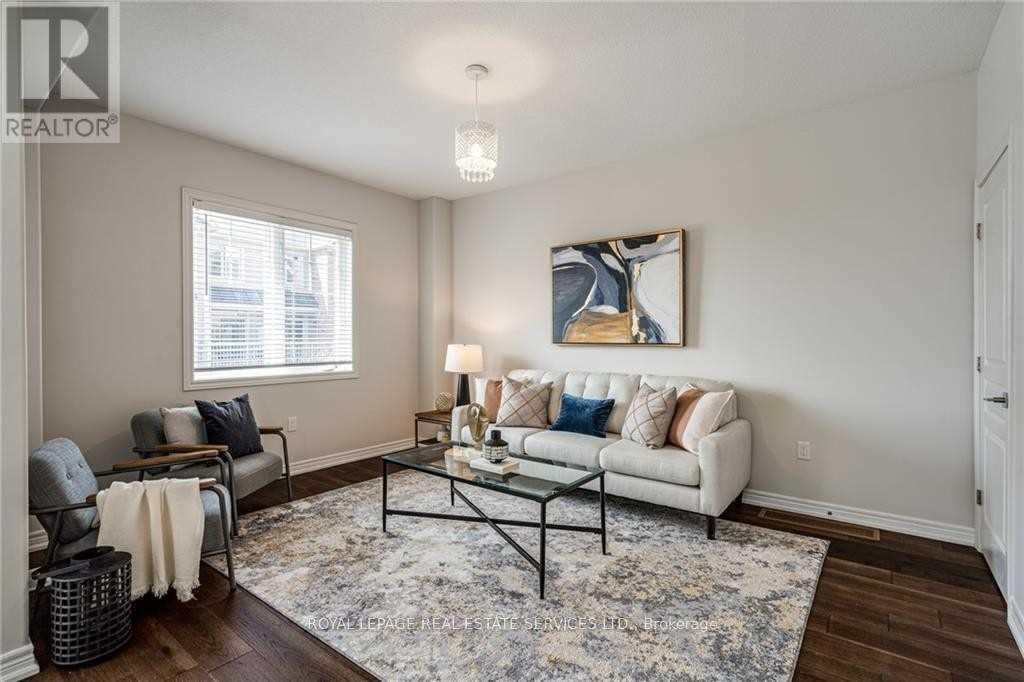 












47 - 201 WESTBANK TRAIL

,
Hamilton,




Ontario
L8J0H4

