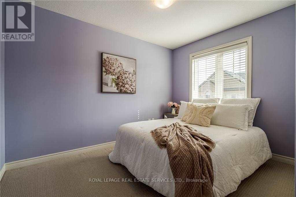 












47 - 201 WESTBANK TRAIL

,
Hamilton,




Ontario
L8J0H4

