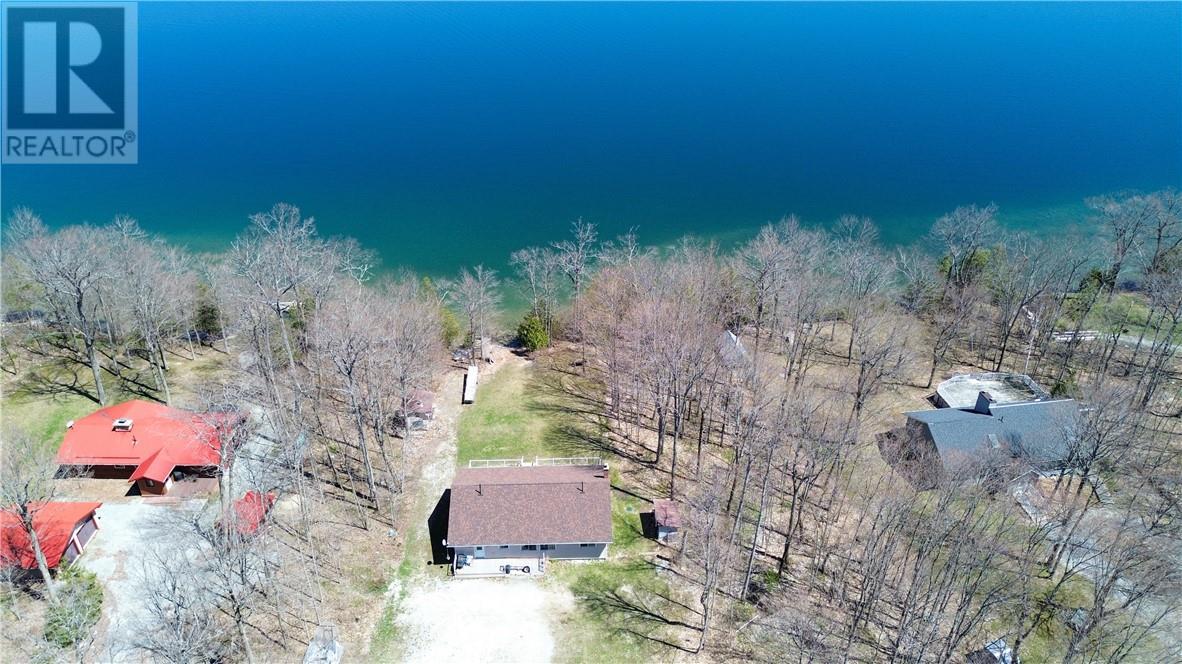 












80 Pauls Point Road

,
Mindemoya, Manitoulin Island,




Ontario
P0P1S0

