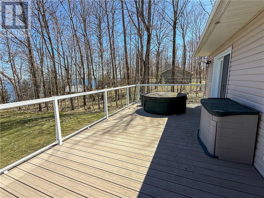 












80 Pauls Point Road

,
Mindemoya, Manitoulin Island,




Ontario
P0P1S0


