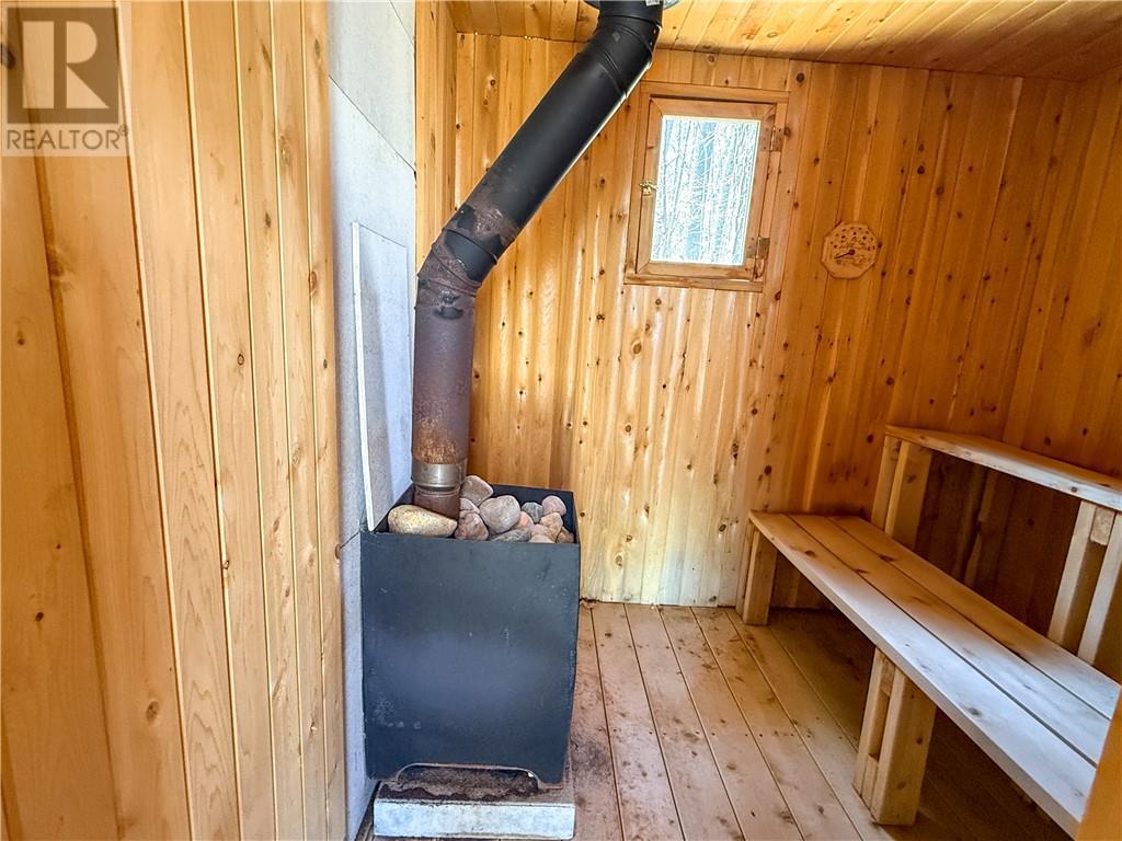 












80 Pauls Point Road

,
Mindemoya, Manitoulin Island,




Ontario
P0P1S0

