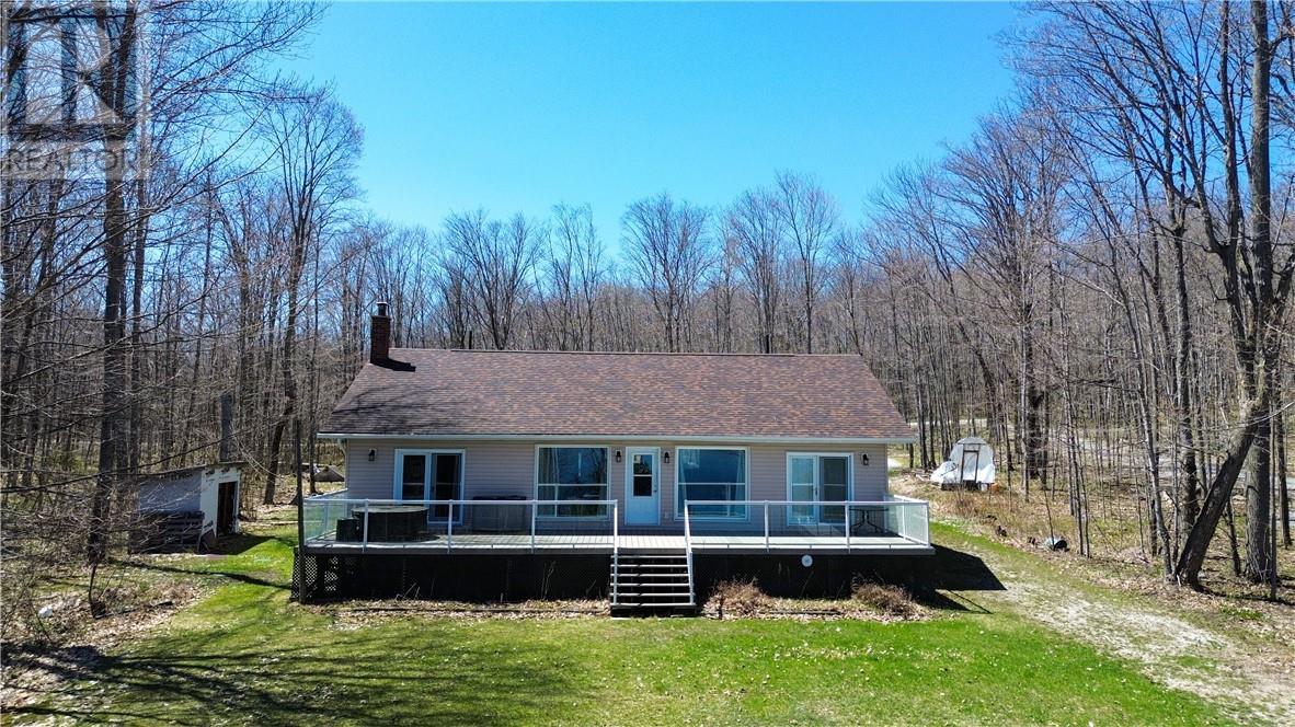 












80 Pauls Point Road

,
Mindemoya, Manitoulin Island,




Ontario
P0P1S0

