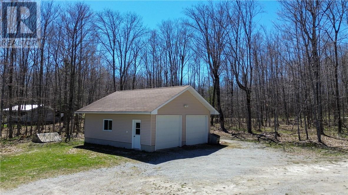 












80 Pauls Point Road

,
Mindemoya, Manitoulin Island,




Ontario
P0P1S0


