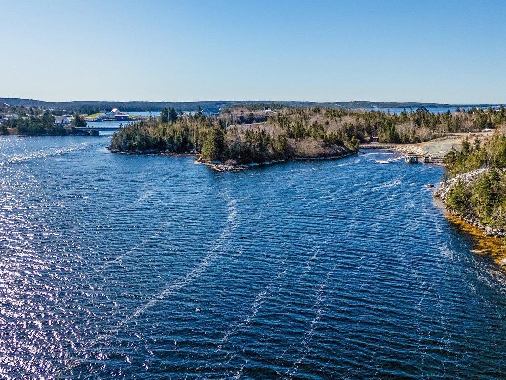 












Ketch Harbour Road

,
Sambro,







NS
B3L 4Z6

