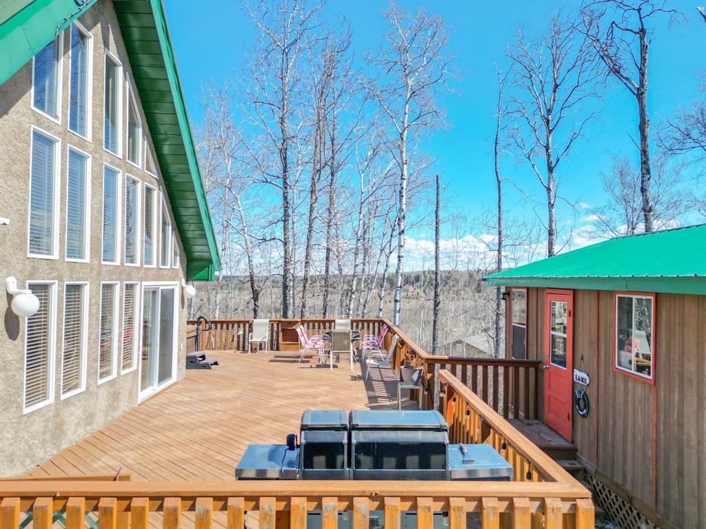 












67 Hilltop Crescent

,
Onanole,




Manitoba
R0J1N0

