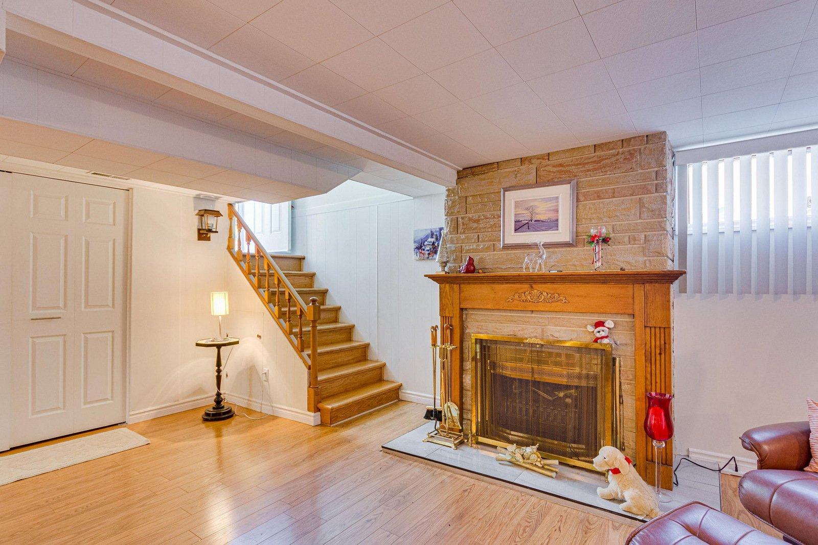 









60


Rue Cholette

,
Gatineau (Hull),




QC
J8Y1J8

