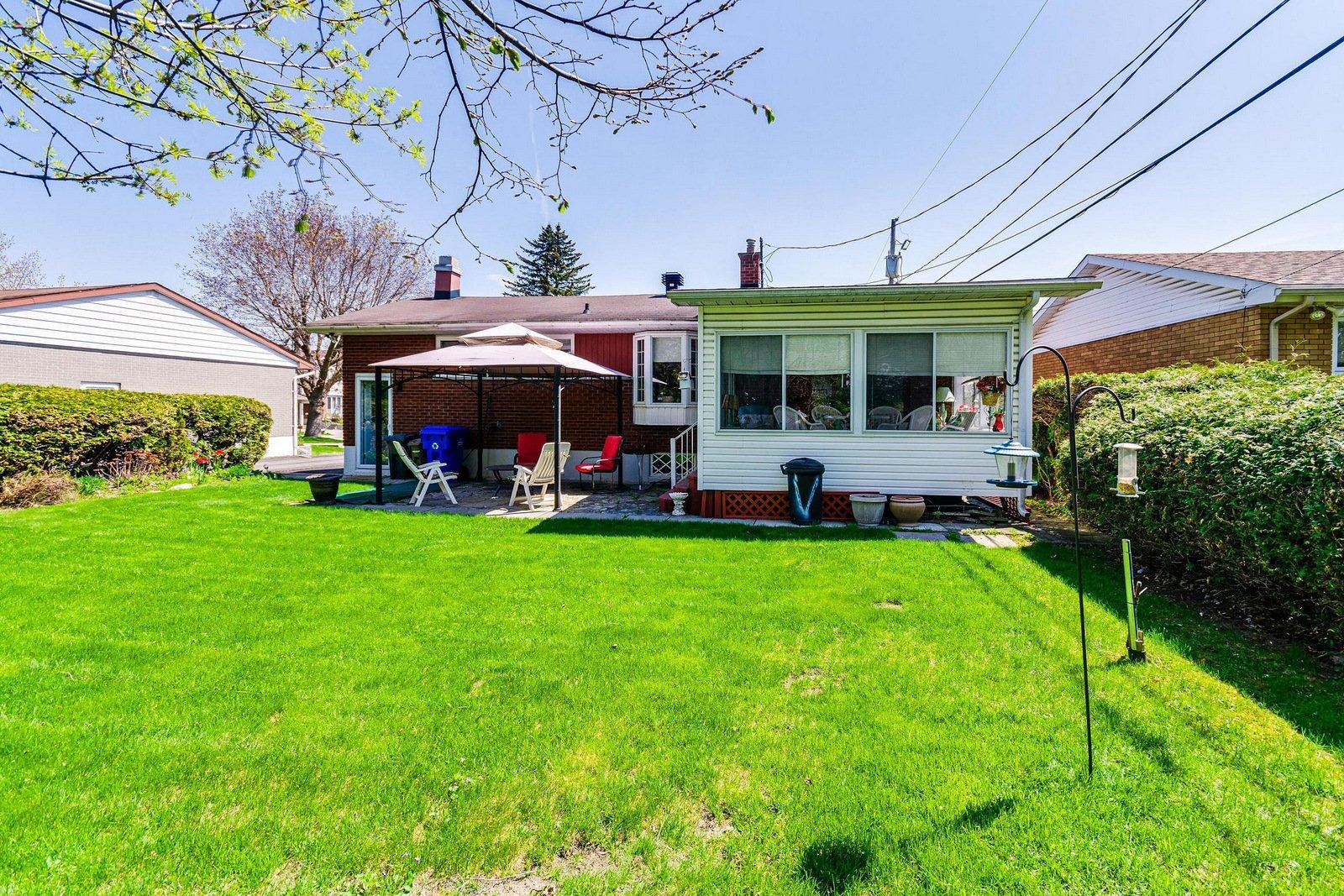 









60


Rue Cholette

,
Gatineau (Hull),




QC
J8Y1J8

