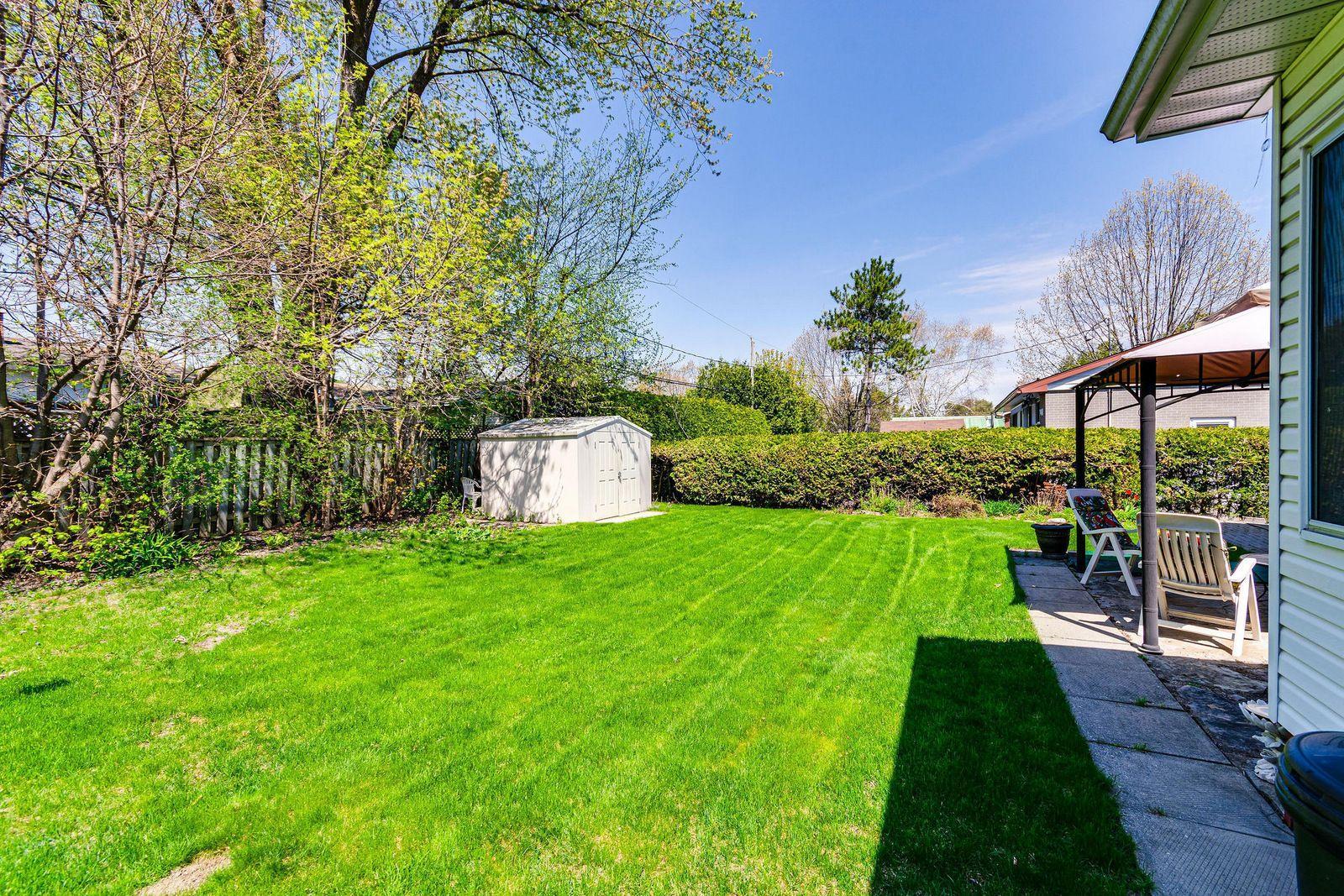









60


Rue Cholette

,
Gatineau (Hull),




QC
J8Y1J8

