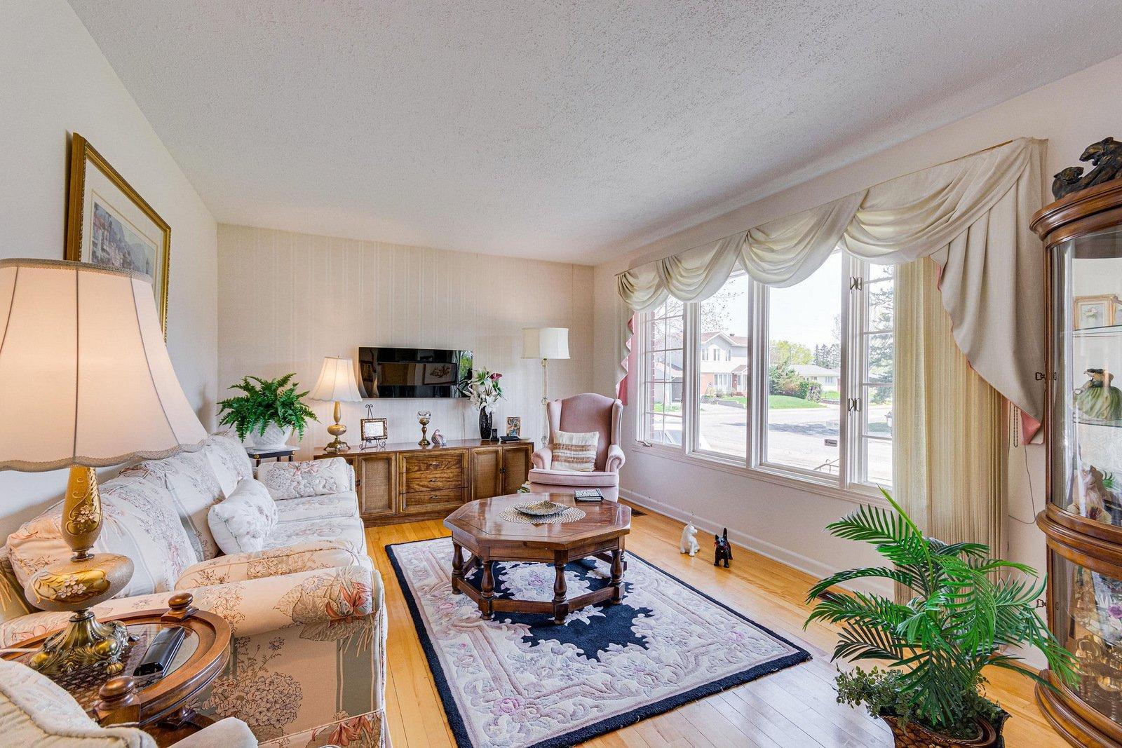 









60


Rue Cholette

,
Gatineau (Hull),




QC
J8Y1J8

