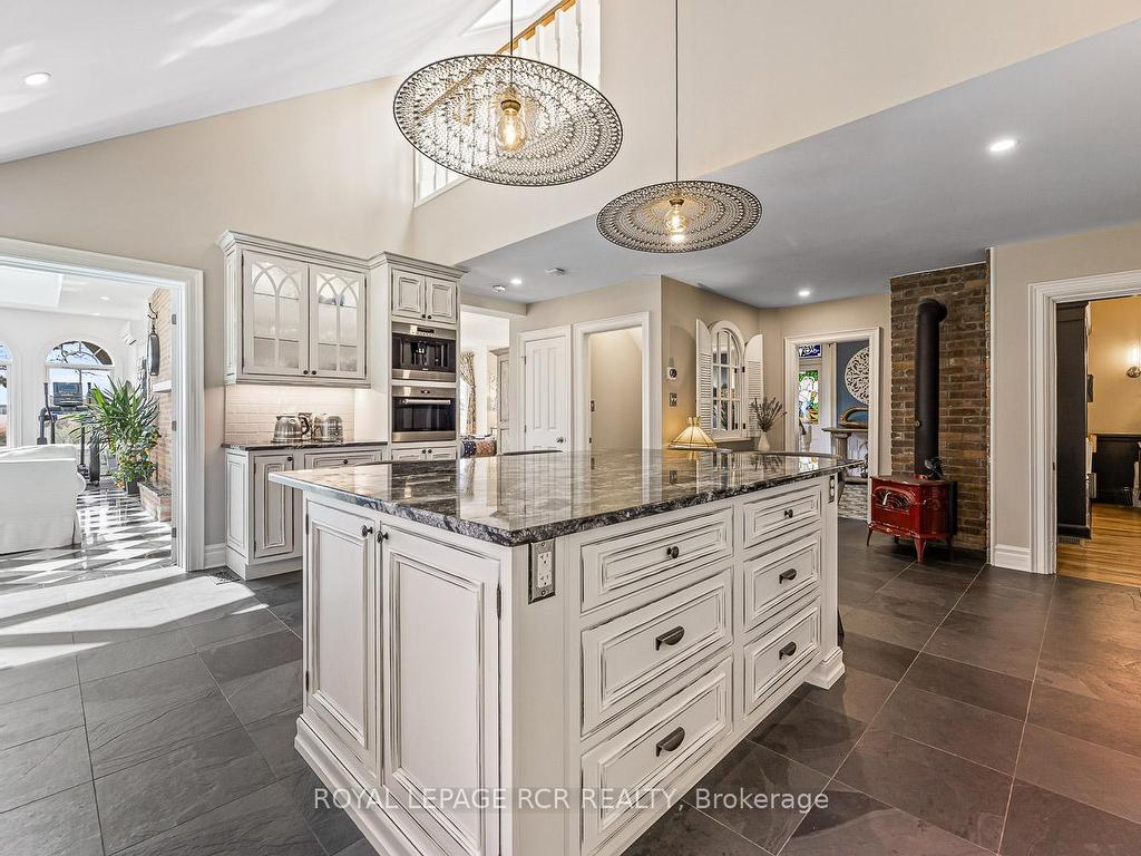 









282398


County Rd 10

N/A,
East Luther Grand Valley,




ON
L9W 0W6

