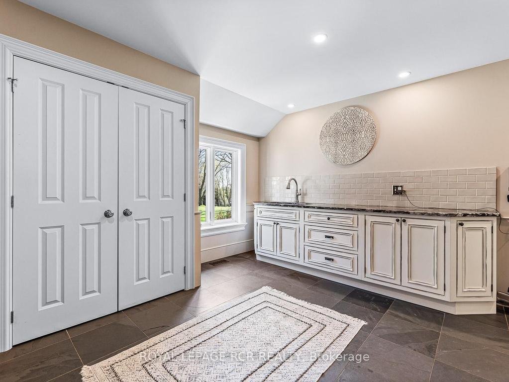 









282398


County Rd 10

N/A,
East Luther Grand Valley,




ON
L9W 0W6

