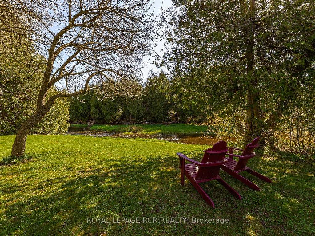









282398


County Rd 10

N/A,
East Luther Grand Valley,




ON
L9W 0W6

