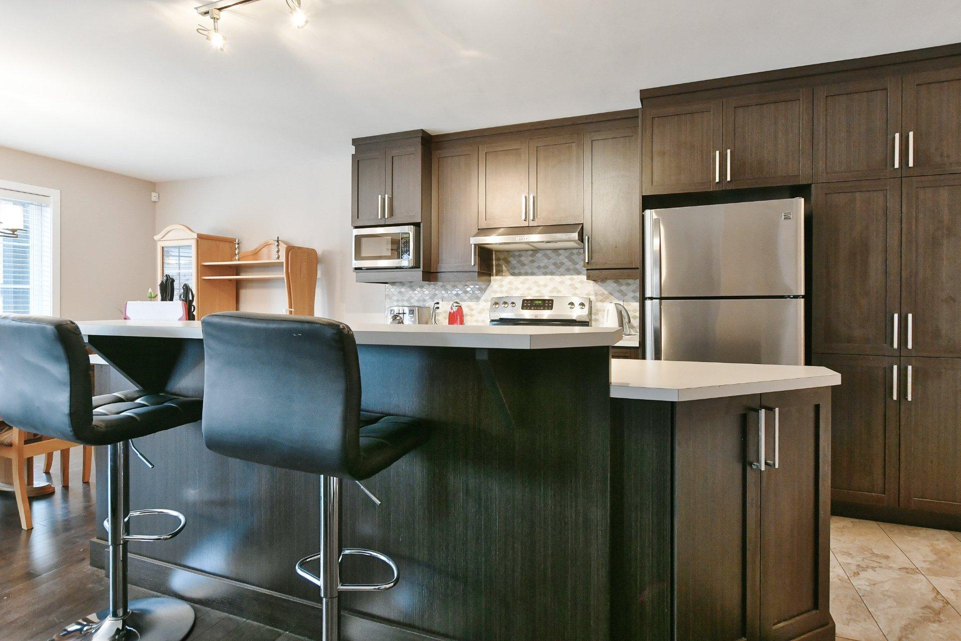 









260


Rue du Maçon

, 202,
Saint-Jérôme,




QC
J7Y0H4

