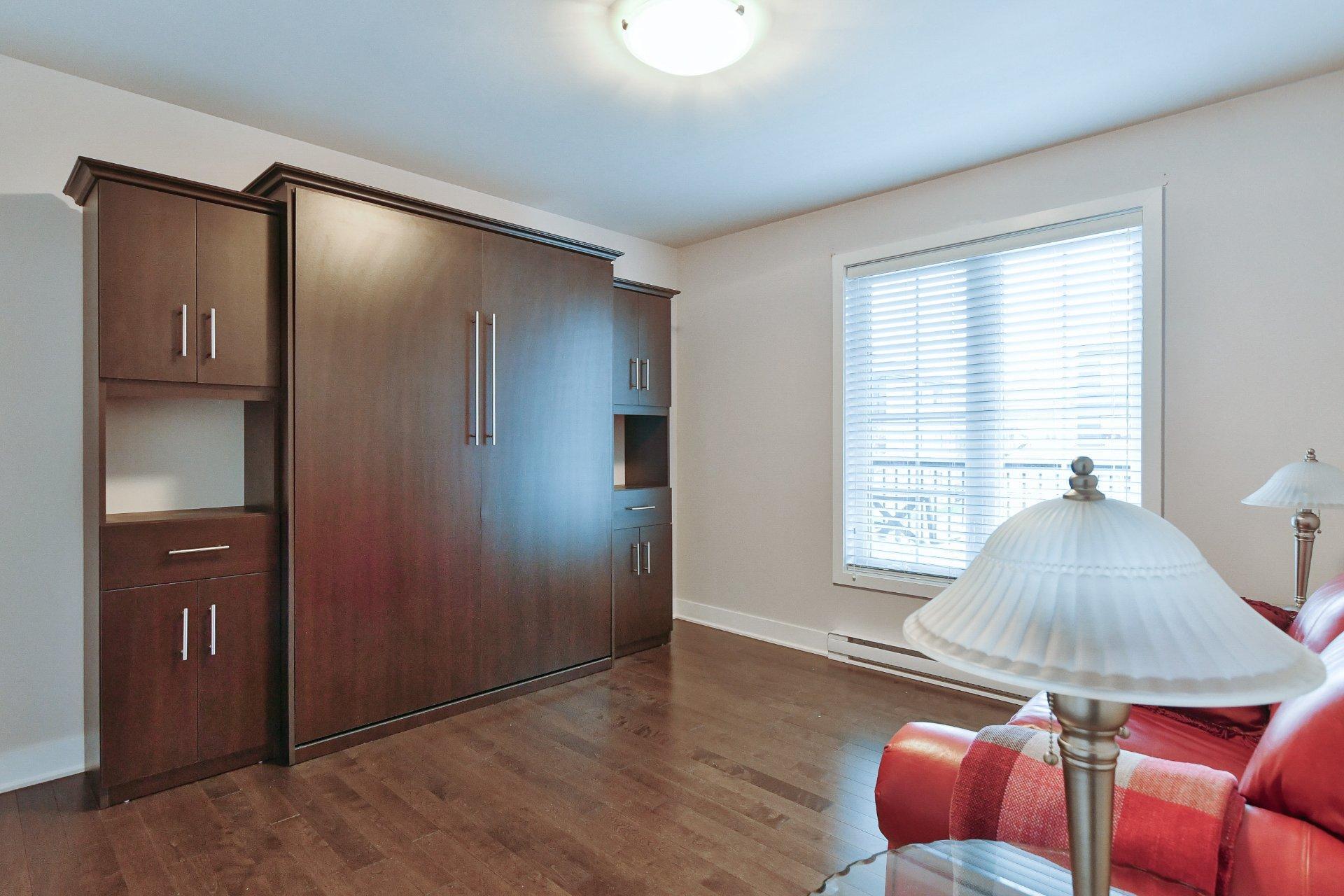 









260


Rue du Maçon

, 202,
Saint-Jérôme,




QC
J7Y0H4

