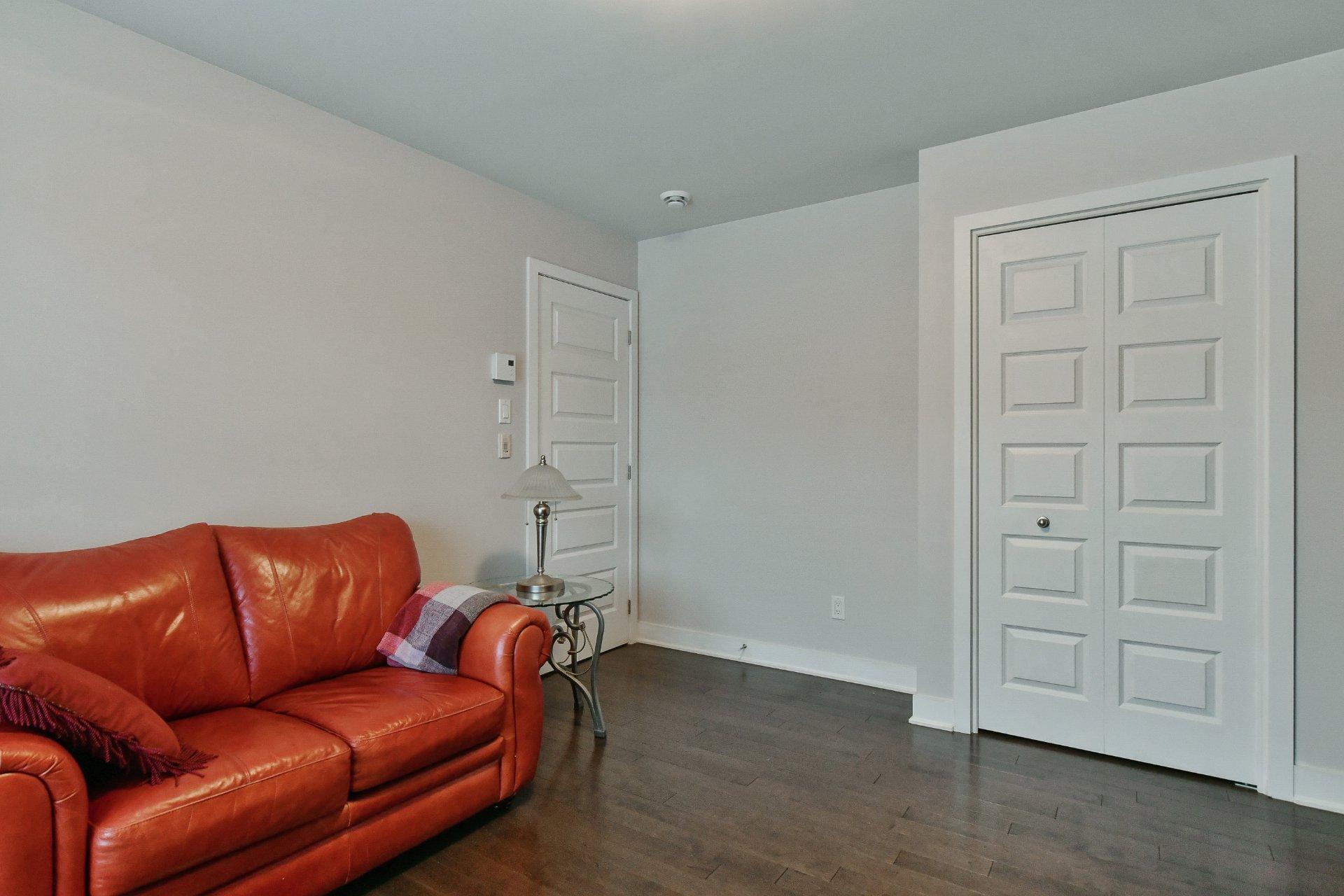 









260


Rue du Maçon

, 202,
Saint-Jérôme,




QC
J7Y0H4


