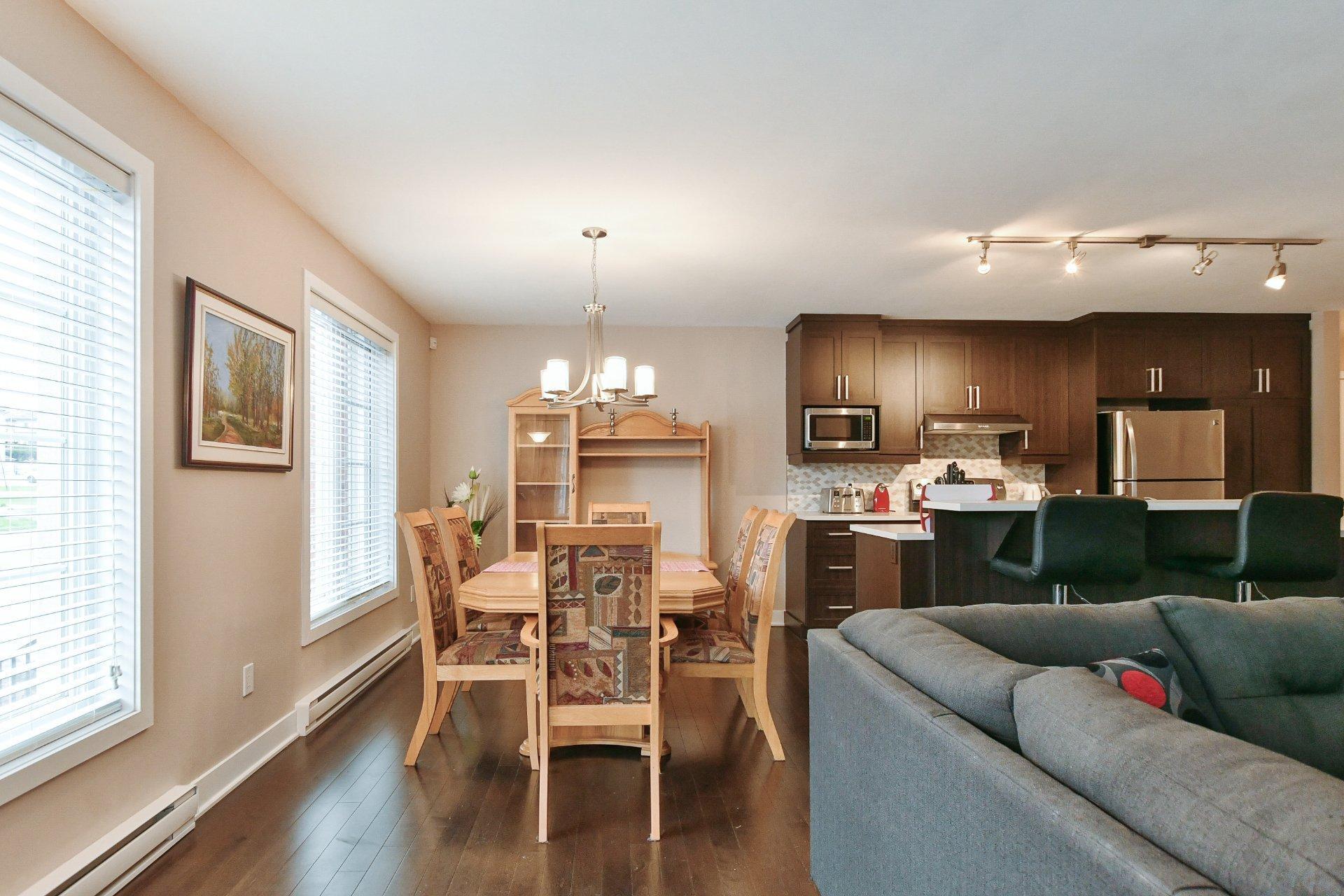 









260


Rue du Maçon

, 202,
Saint-Jérôme,




QC
J7Y0H4

