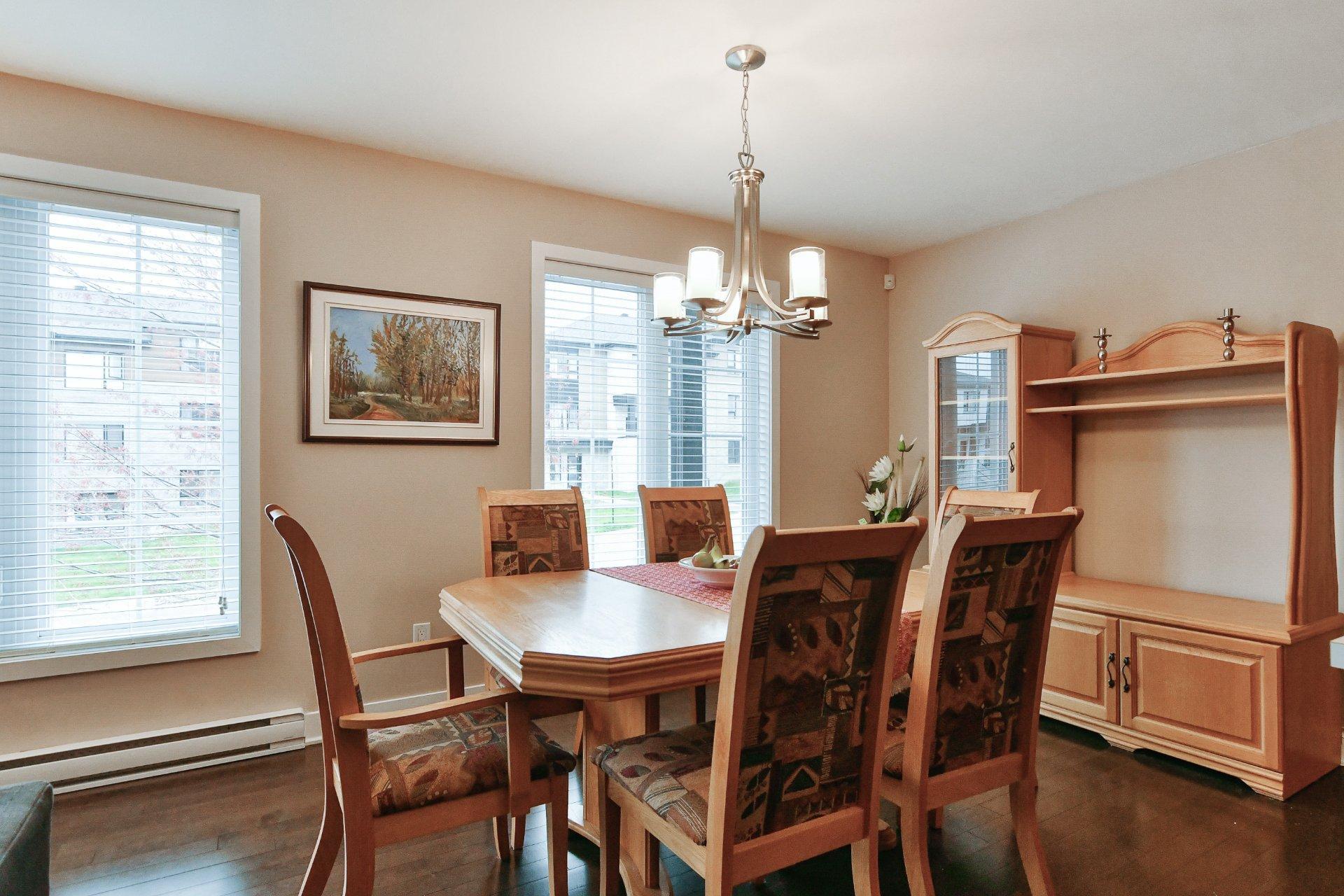 









260


Rue du Maçon

, 202,
Saint-Jérôme,




QC
J7Y0H4

