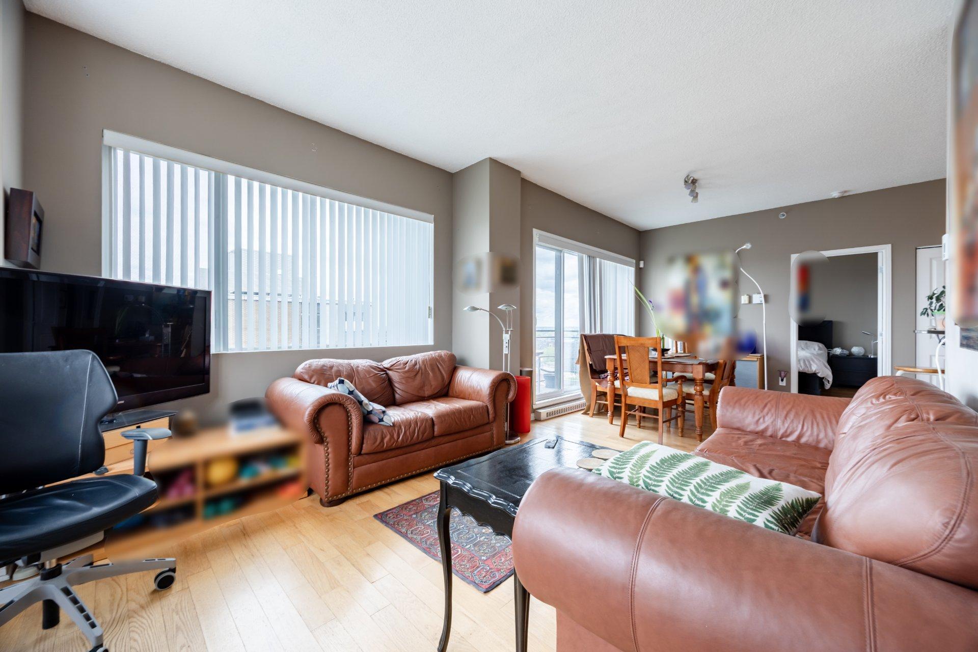 









1200


Rue St-Jacques

, 2101,
Montréal (Ville-Marie),




QC
H3C0E9

