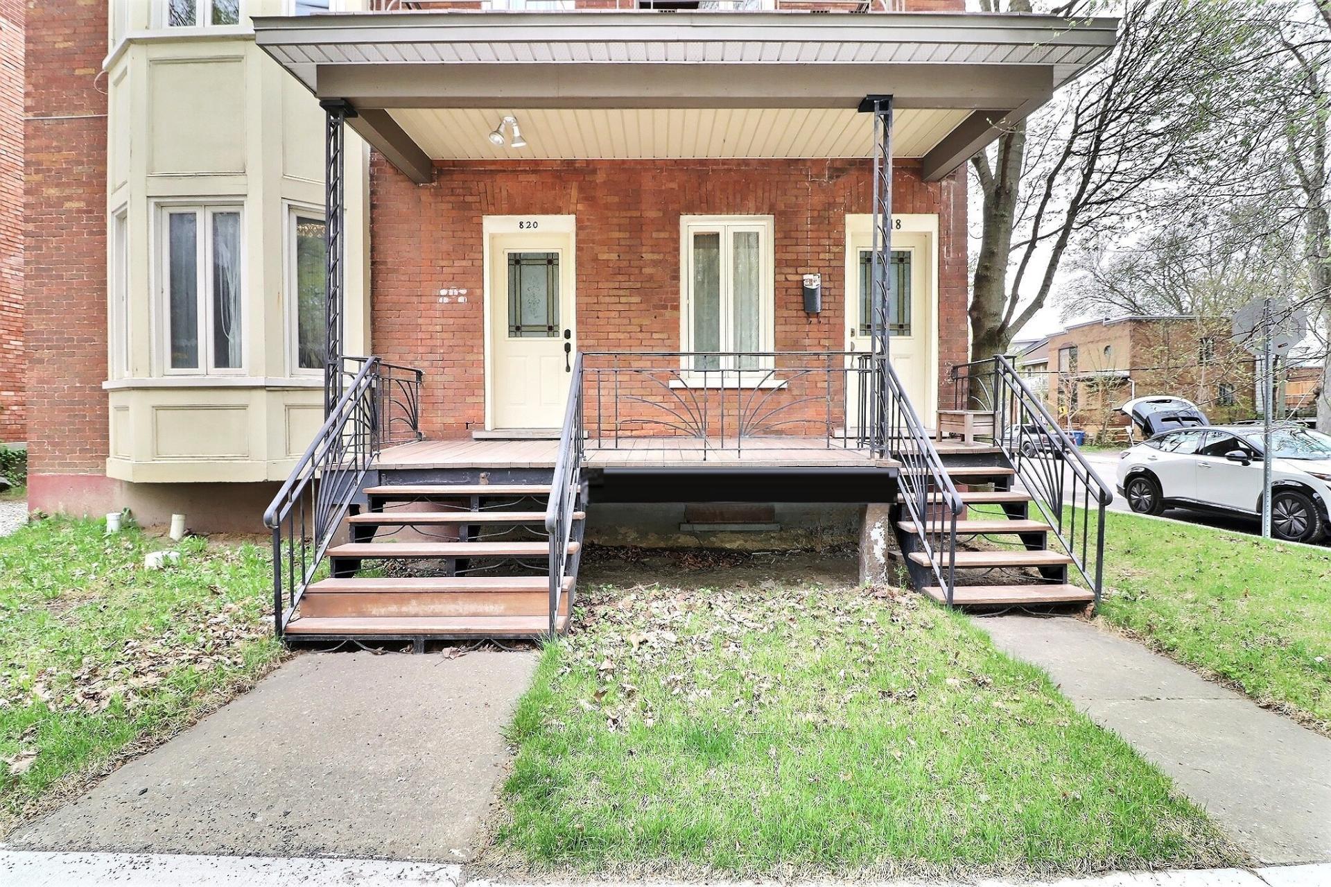 









818

 - 820


Av. Holland

,
Québec (La Cité-Limoilou),




QC
G1S3S3

