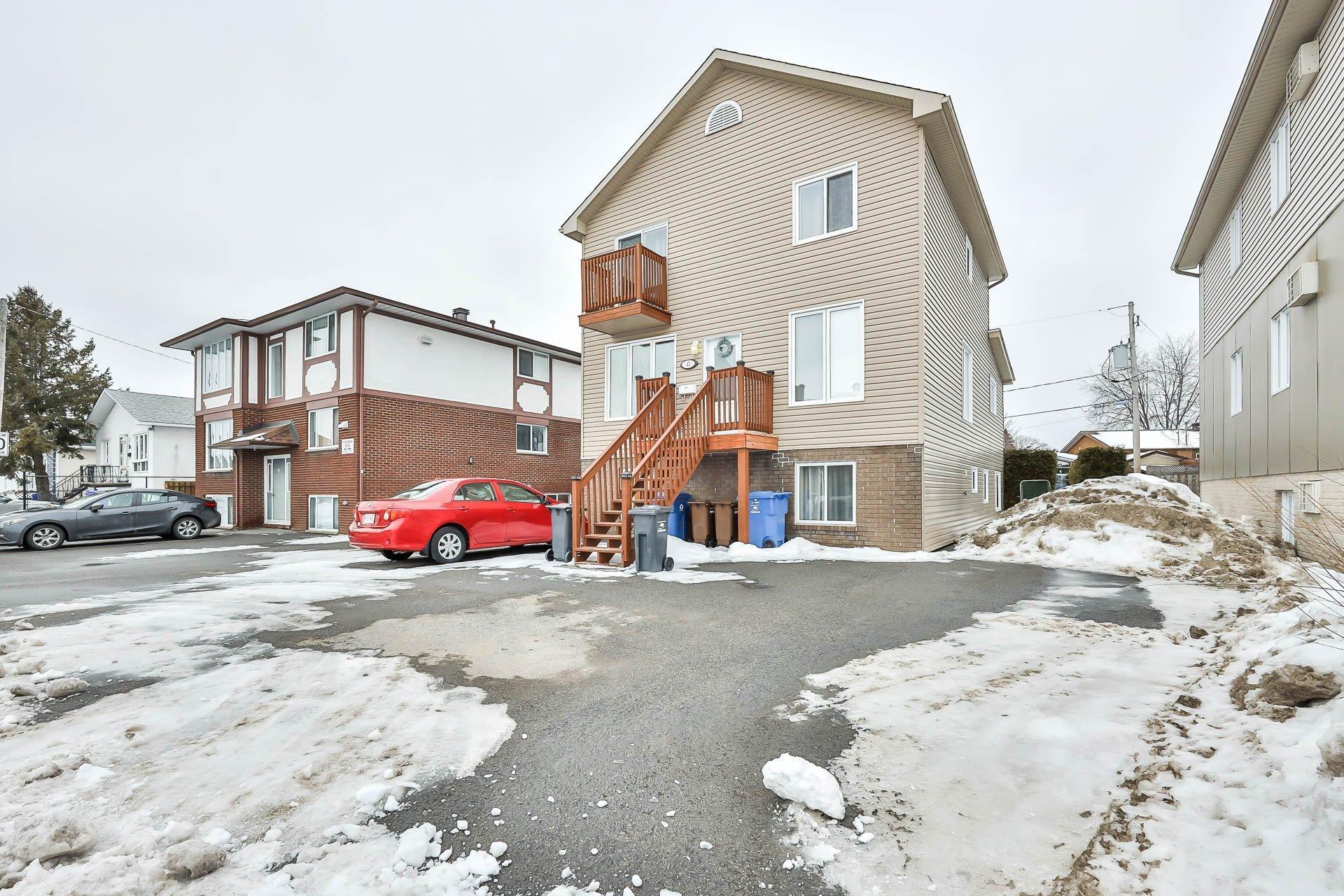 









47


Rue Nilphas-Richer

,
Gatineau (Gatineau),




QC
J8T2W6

