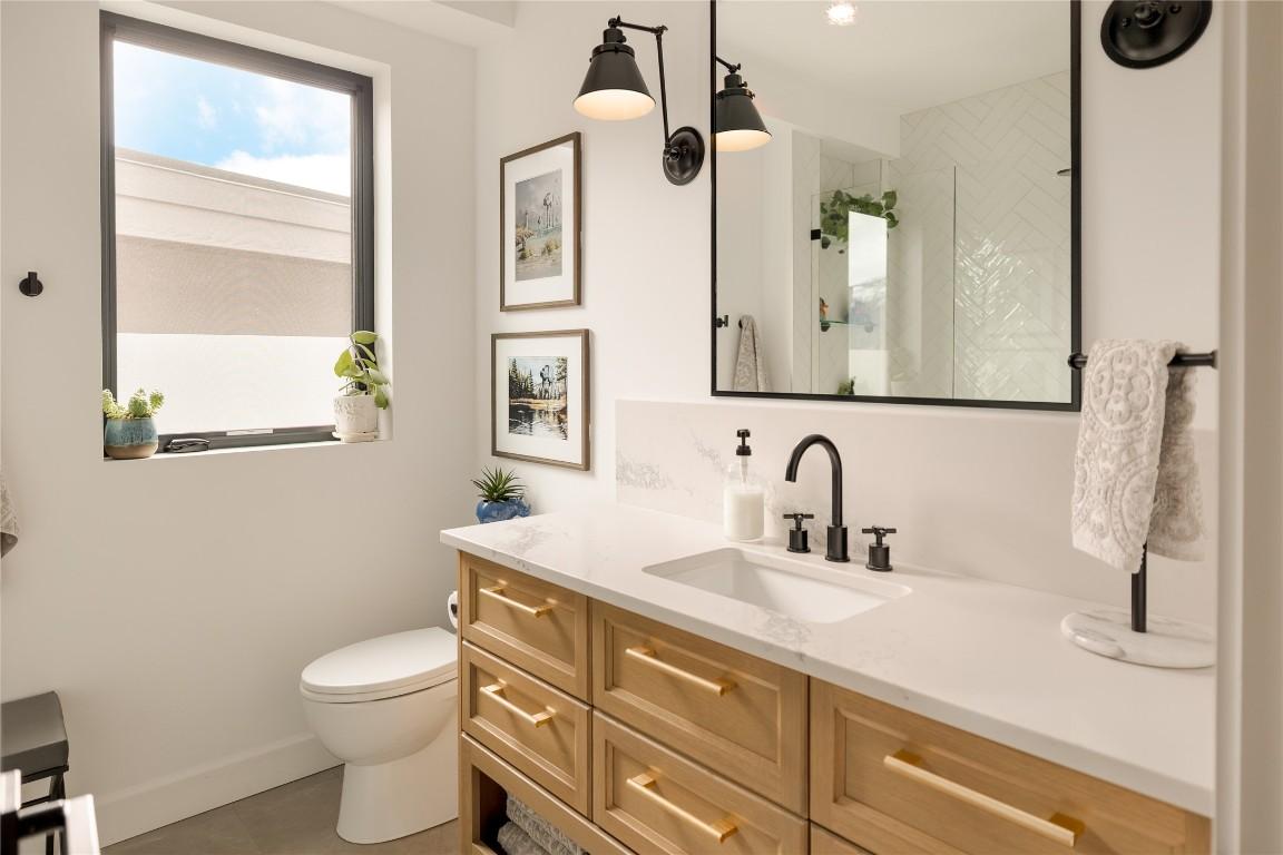 









3610


Boxwood

Road,
Kelowna,




BC
V1V 3G2

