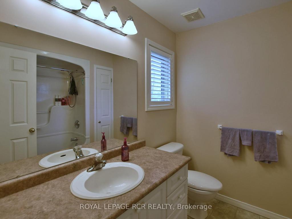 









9


Indiana

Avenue,
Wasaga Beach,




ON
L0L 2P0

