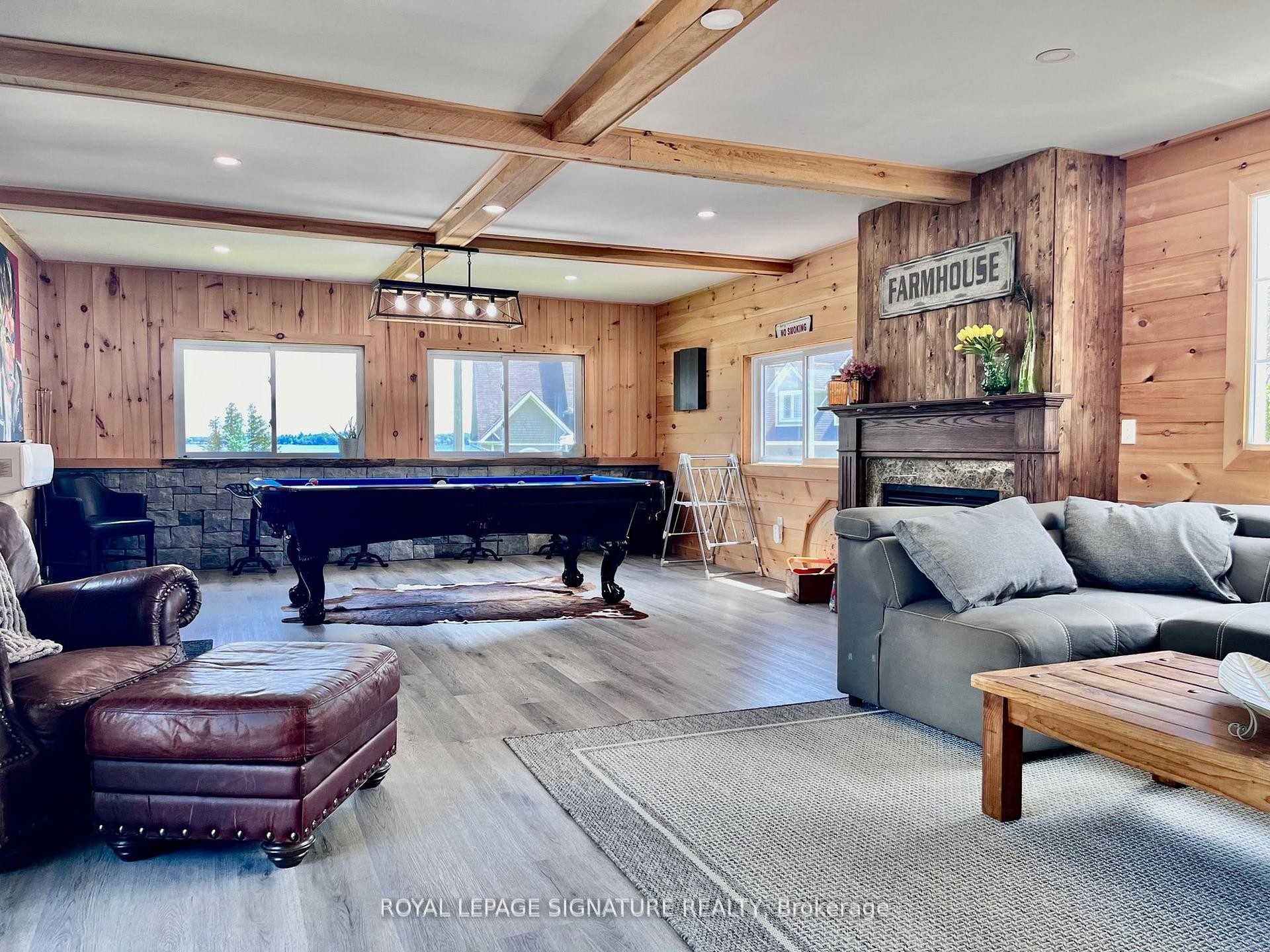 









31


Blue Bay

Lane,
Kawartha Lakes,




ON
K0M 1N0

