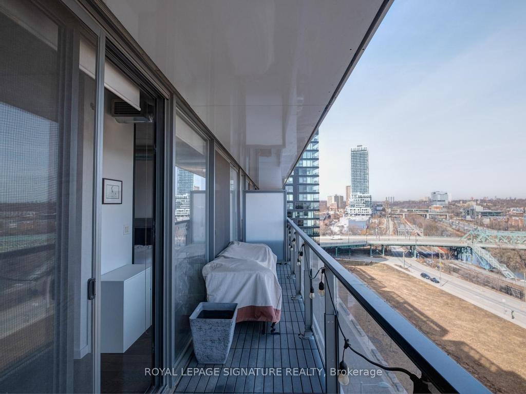 









32


Trolley

Crescent, 805,
Toronto,




ON
M5A 0E9

