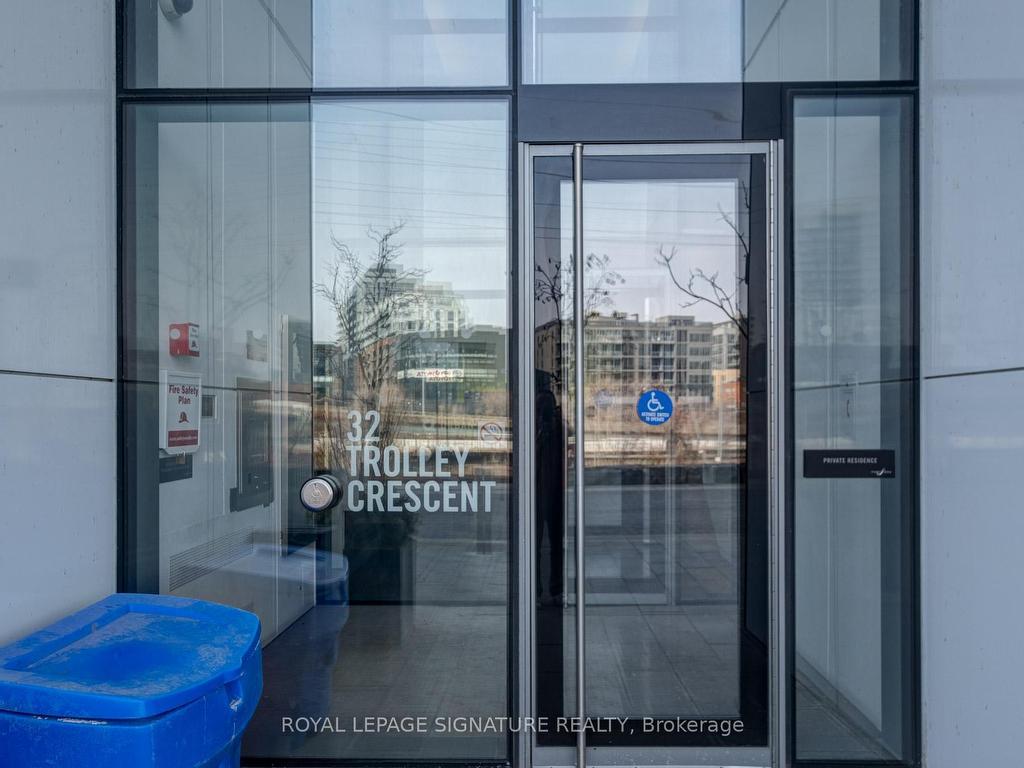 









32


Trolley

Crescent, 805,
Toronto,




ON
M5A 0E9

