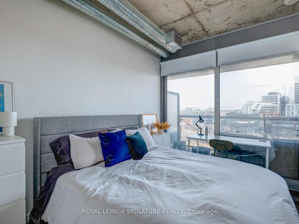 









32


Trolley

Crescent, 805,
Toronto,




ON
M5A 0E9

