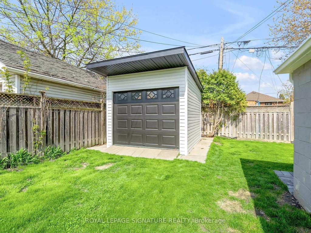 









33


Nineteenth

Street,
Toronto,




ON
M8V 3L4


