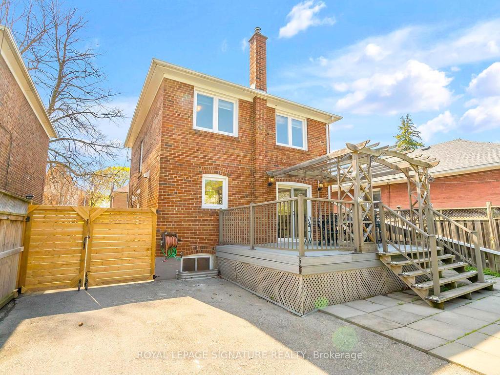 









33


Nineteenth

Street,
Toronto,




ON
M8V 3L4

