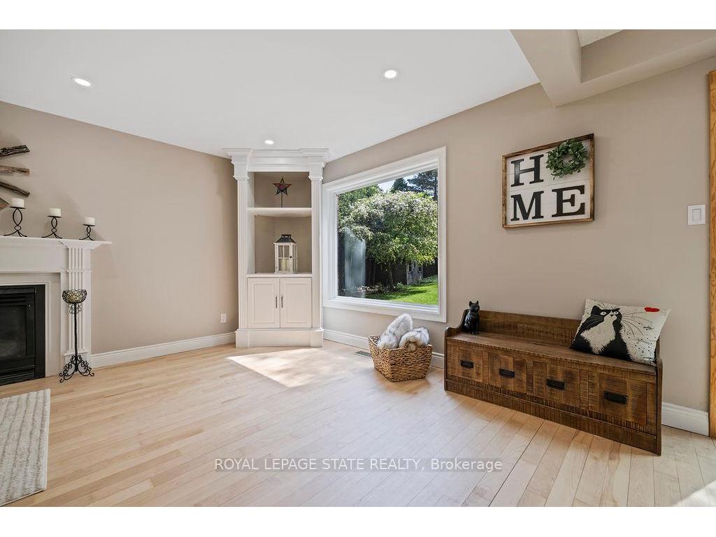 









16


Linington

Trail,
Hamilton,




ON
L9H 7A3

