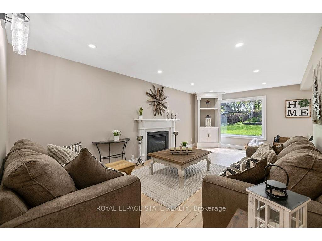









16


Linington

Trail,
Hamilton,




ON
L9H 7A3

