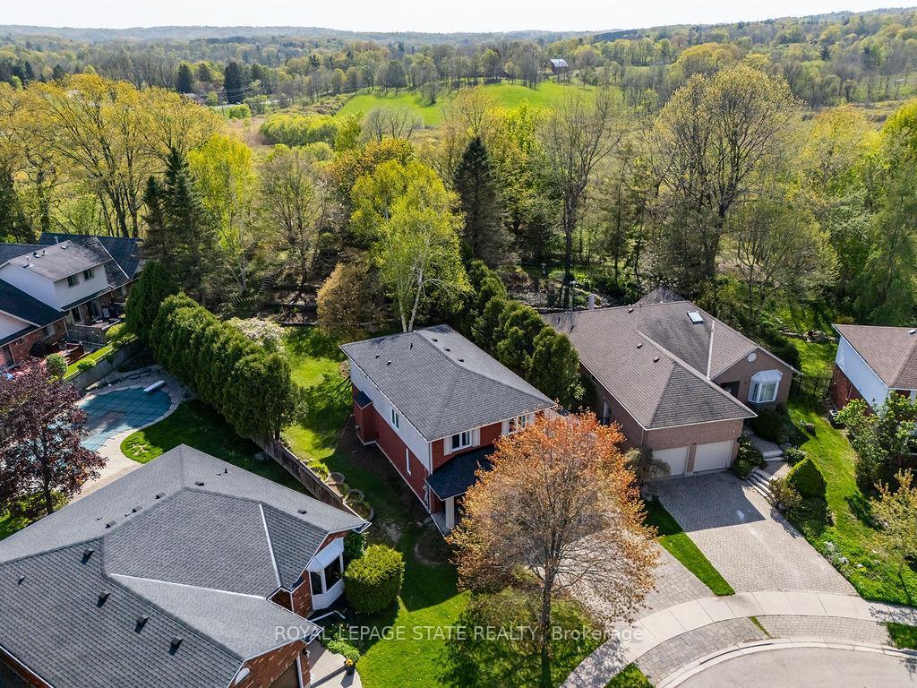 









16


Linington

Trail,
Hamilton,




ON
L9H 7A3

