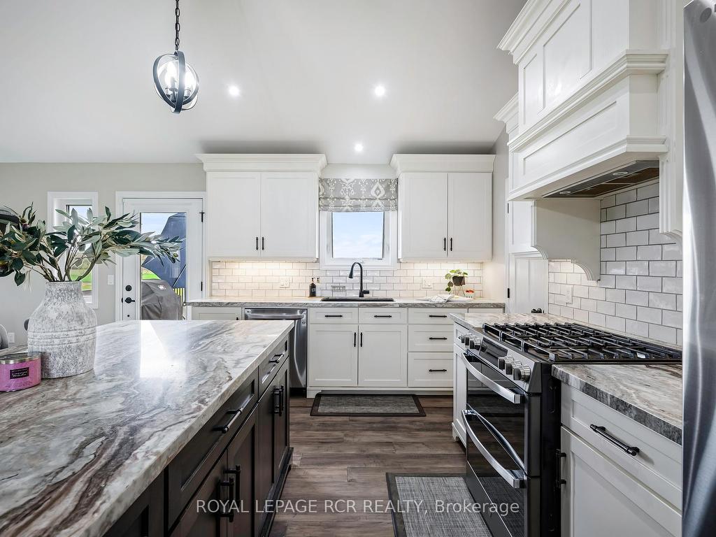 









485201


30th

Side Road,
Amaranth,




ON
L9V 1N7

