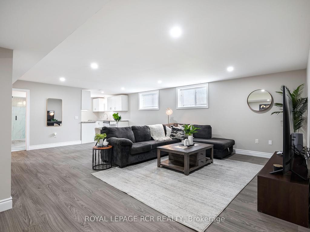 









485201


30th

Side Road,
Amaranth,




ON
L9V 1N7

