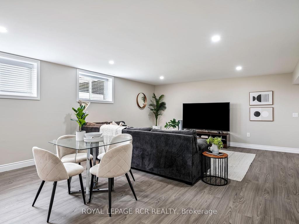 









485201


30th

Side Road,
Amaranth,




ON
L9V 1N7

