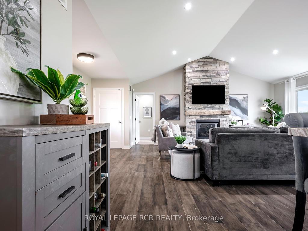 









485201


30th

Side Road,
Amaranth,




ON
L9V 1N7

