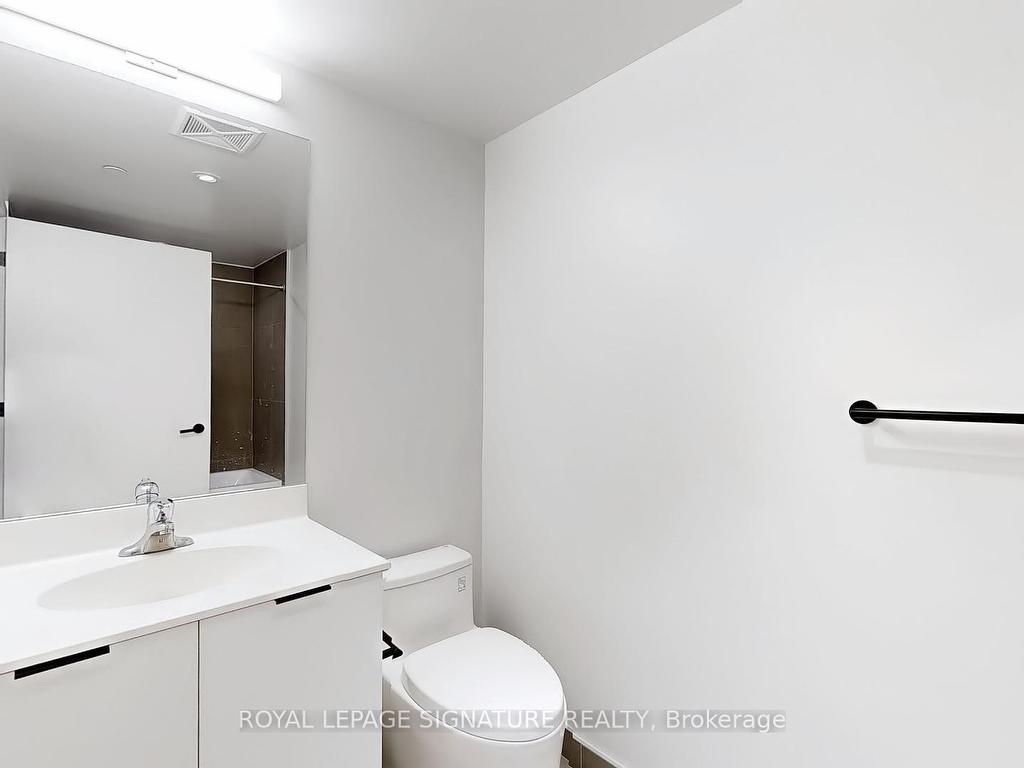 









61


Charles

Street East, 520,
Toronto,




ON
M4Y 0K7

