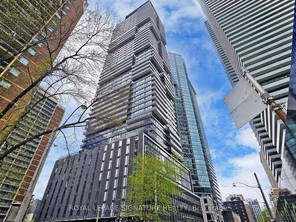 









61


Charles

Street East, 520,
Toronto,




ON
M4Y 0K7

