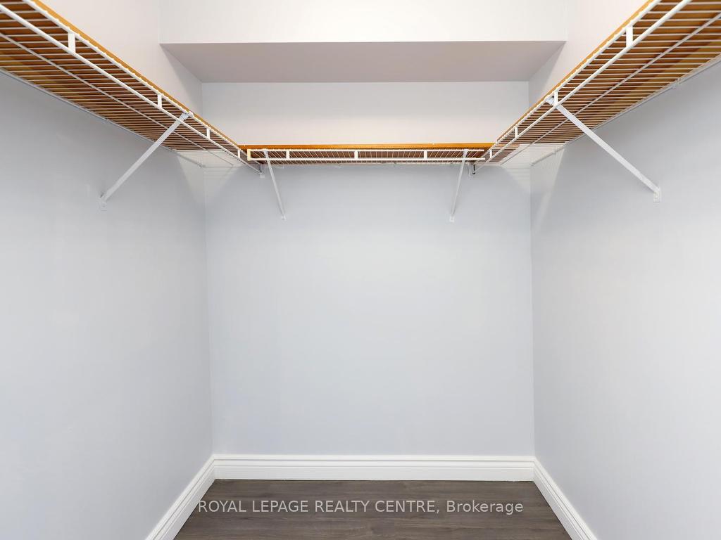 









1001


Cedarglen

Gate, 502,
Mississauga,




ON
L5C 4R2

