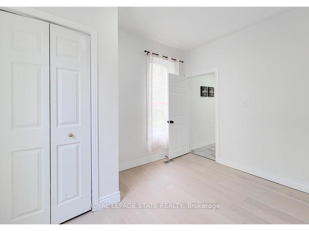 









115


Main

Street West, Main,
Grimsby,




ON
L3M 1R5

