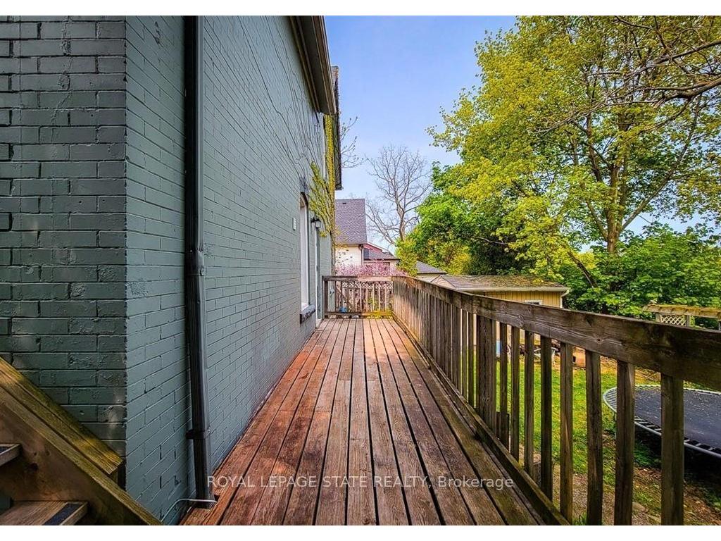 









115


Main

Street West, Main,
Grimsby,




ON
L3M 1R5

