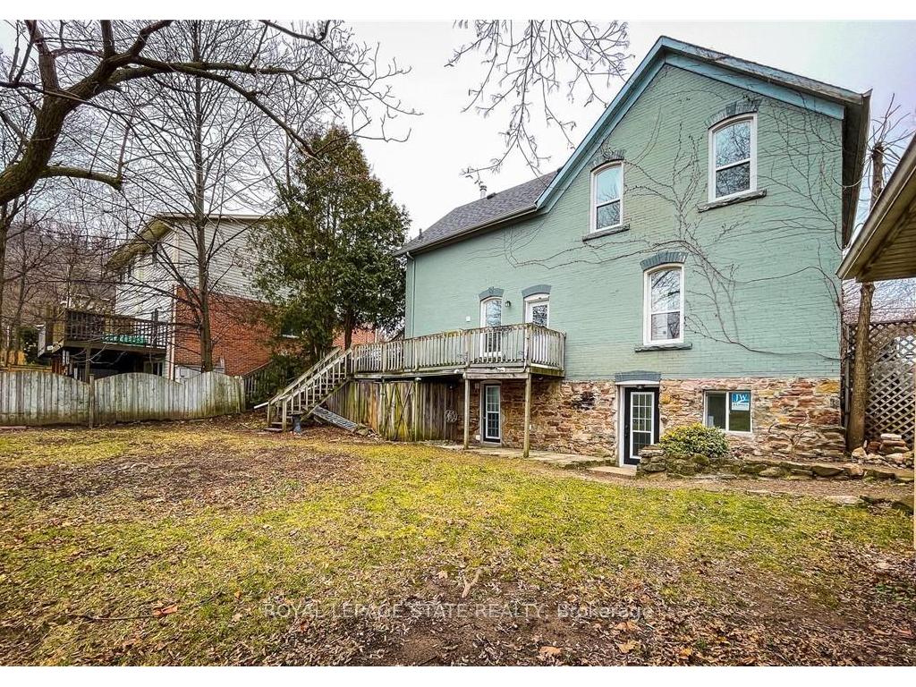 









115


Main

Street West, Main,
Grimsby,




ON
L3M 1R5


