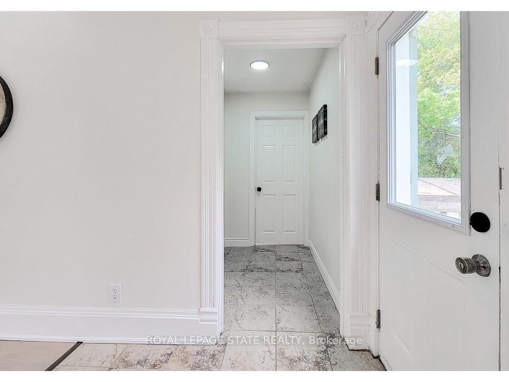 









115


Main

Street West, Main,
Grimsby,




ON
L3M 1R5

