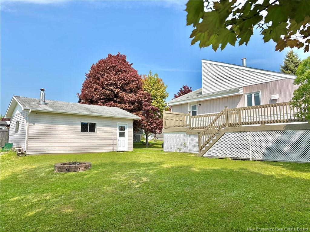 









784


St Pierre

,
Beresford,




NB
E8K 1S1

