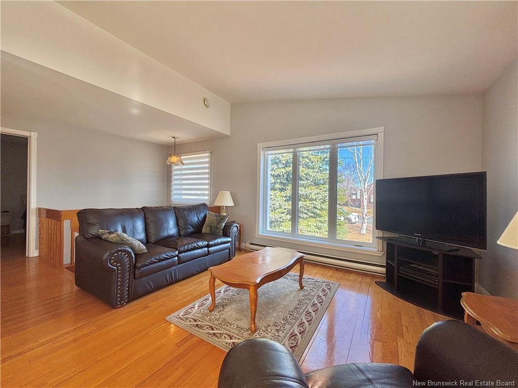 









784


St Pierre

,
Beresford,




NB
E8K 1S1

