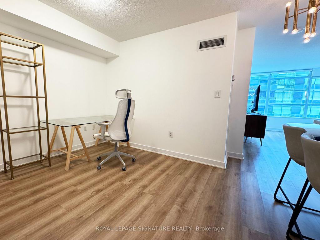 









8


Telegram

Mews, 515,
Toronto,




ON
M5V 3Z5

