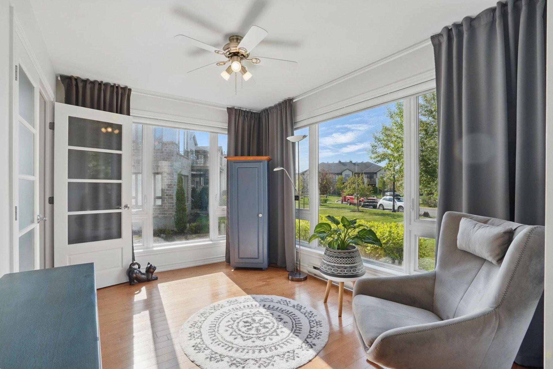 









3250


Rue Olivier-Beaulieu

, 105,
Longueuil (Le Vieux-Longueuil),




QC
J4N0G8

